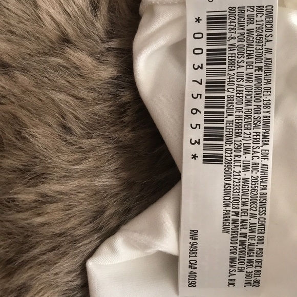 Beautiful knit top - Picture 8 of 9